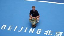 Imagen de Jannik Sinner campeón del ATP de Beijing: aplastó a Learner Tien y mantiene su racha de títulos