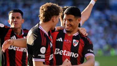 Con un gol de Maxi Salas, River le ganó a Racing y pasó a semifinales de la Copa Argentina