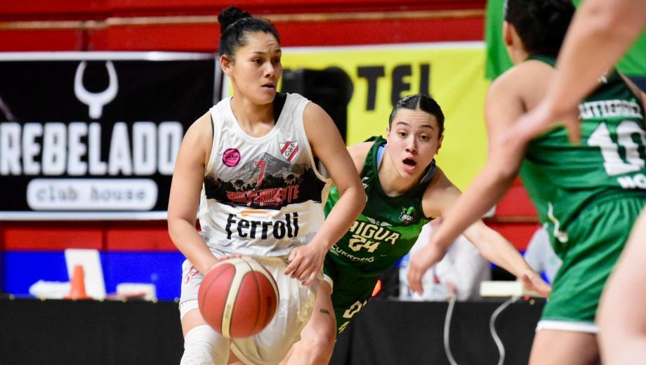 Julieta Tell sigue en Independiente de Neuquén y Rocío Bereilh se fue de Biguá (Foto: Matías Subat)