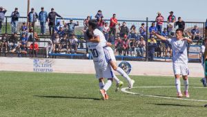 Deportivo Rincón goleó 5-0 a Las Parejas y se metió en la siguiente fase del Federal A