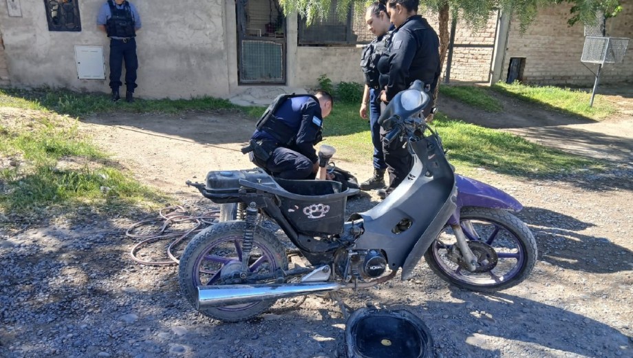 La fuga de los jóvenes derivó en un operativo policial. Foto Policía de Río Negro.