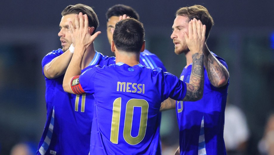 Argentina goleó 6 a 0 a Puerto Rico en Miami. (Foto: AFP)