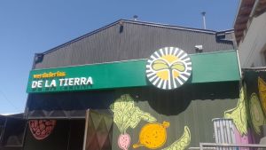 Verdulerías De la Tierra pisa fuerte en la cordillera: con tu compra de $50.000, te llevás una bolsa de papas a solo $1