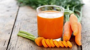 Los beneficios del jugo de zanahoria: por qué mejora la piel, la digestión y da energía