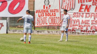 Federal A: Rincón perdió en la última bola ante 9 de Julio de Rafaela (2-1), pero define en casa