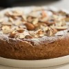 Imagen de Cómo hacer una torta de naranja y almendras en poco tiempo