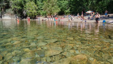 Calor, fin de semana largo y turismo a pleno en Neuquén con destinos al 100% de ocupación: «Este verano va a ser la revancha»