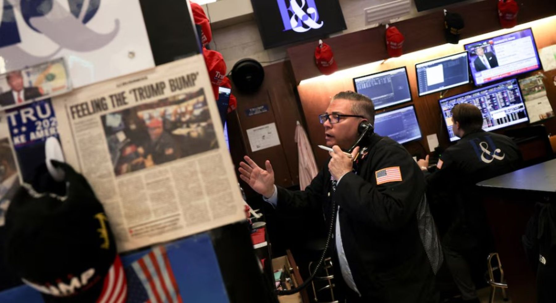 El riesgo país tocó los 577 puntos y hubo toma de ganancias en Wall Street: qué acciones terminaron en rojo