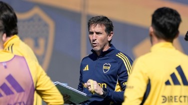 Claudio Úbeda confirmó el equipo de Boca: dos cambios para visitar a Estudiantes
