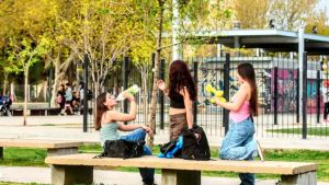 Regresa el aire «subtropical» a Neuquén y Río Negro: calor, viento y lluvia, el combo climático de este fin de semana