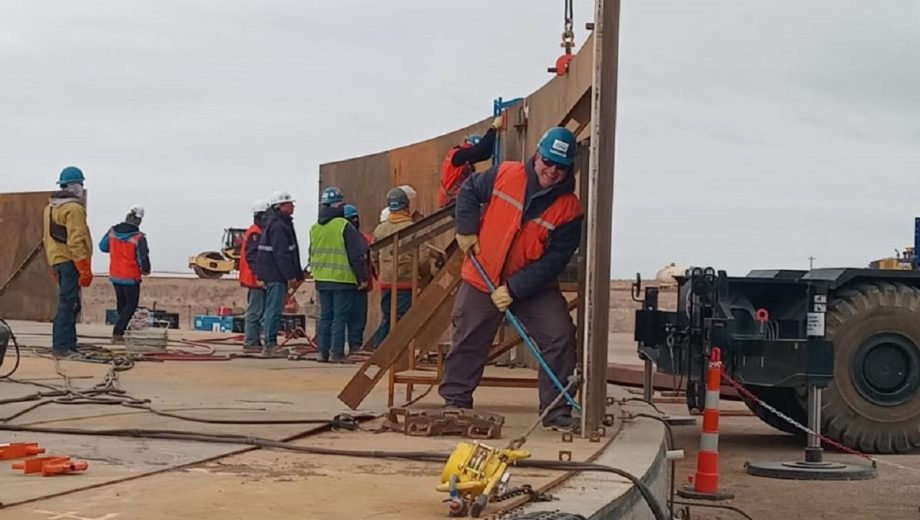 Los proyectos energéticos de Río negro demandan nuevos perfiles laborales y se adapta la formación hacia esa dirección. Archivo