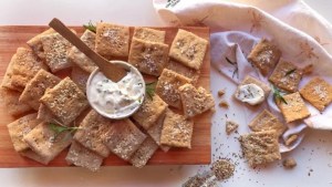 Crackers integrales hechas en casa: fáciles y súper rendidoras
