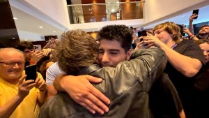 Javier Milei cerró la campaña de La Libertad Avanza en Rosario con un mensaje a los jóvenes y guiños al liberalismo histórico