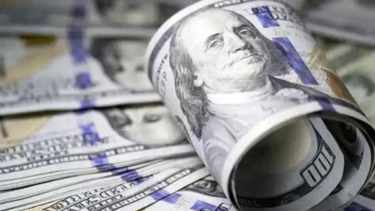 Dólar al alza: luego de la baja tras las elecciones, se acerca al techo de la banda cambiaria