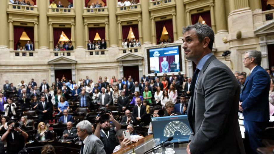 Reforma de los DNU: qué cambia con la nueva ley aprobada en Diputados.