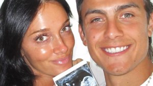 Oriana Sabatini y Paulo Dybala anunciaron que esperan su primer hijo: un detalle reveló el sexo del bebé