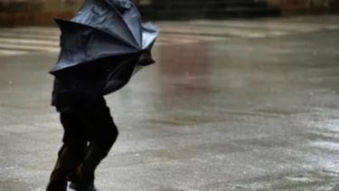 Alerta por viento y lluvia en Neuquén y Río Negro este miércoles: los peores horarios y zonas afectadas