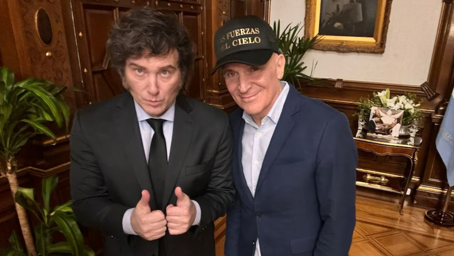 Milei defendió a Espert y criticó a la oposición tras su renuncia.