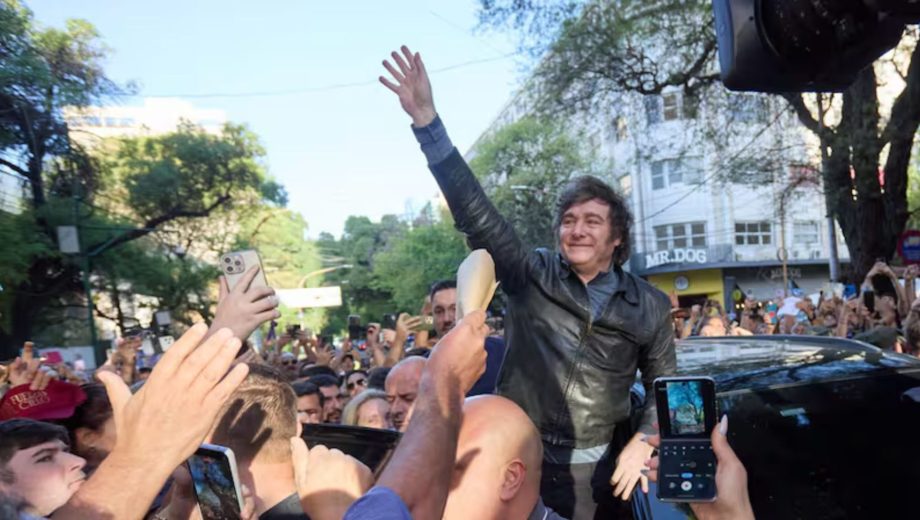 Javier Milei hablará en minutos, tras las elecciones 2025. (Foto archivo).