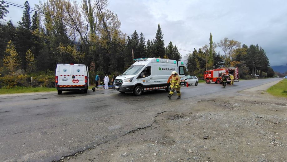Una mujer murió en un siniestro sobre la Ruta 16, cerca de Lago Puelo. Foto: Gentileza. 