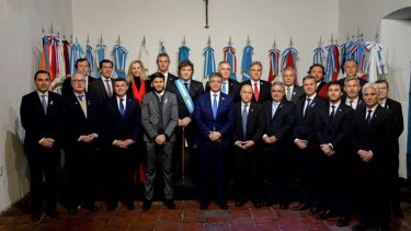 Javier Milei busca más apoyo para avanzar con la reforma laboral: encuentro clave con gobernadores en la Casa Rosada