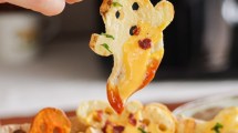 Imagen de Papas con cheddar terroríficas en freidora de aire