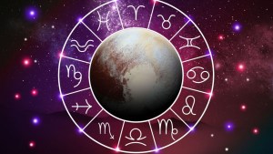 Riqueza y éxito para 3 signos por la influencia de Plutón retrógrado en Acuario