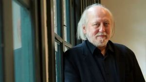 László Krasznahorkai ganó el Premio Nobel de Literatura 2025: el escritor que convierte el caos en arte