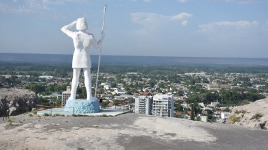 El STJ rechazó un amparo por la compra de vehículos realizado por el municipio de Regina