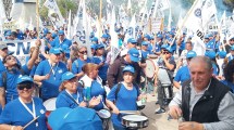 Imagen de Paritarias en Río Negro: UPCN y Asspur reclamaron mejores sueldos con masivas movilizaciones