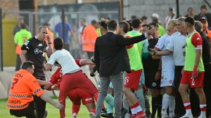 La grave denuncia del árbitro Andrés Gariano contra Kudelka tras el escándalo en el final de Barracas y Huracán