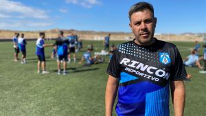 Deportivo Rincón anunció la continuidad de Pablo Castro como DT para 2026