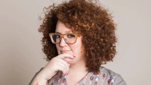 25N: Sol Despeinada, la médica influencer llega a Roca por el Día de la No Violencia contra las Mujeres