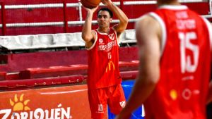 En una Caldera vacía, Independiente venció a Pérfora y se adelantó en la semi del PreFederal de básquet