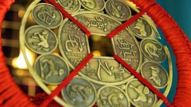 Giro económico inesperado: los tres signos del  horóscopo chino afectados