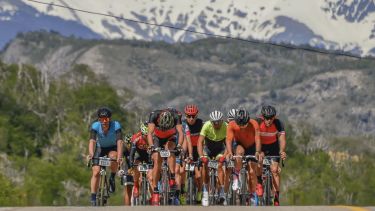 Corte en Ruta 40 este fin de semana largo: los horarios y sectores que tendrán interrupciones por la competencia Gran Fondo 7 Lagos