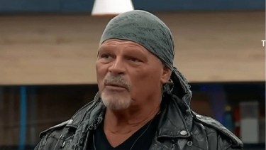 Alfa de Gran Hermano involucrado en un nuevo accidente: chocó a un motociclista y se dio a la fuga