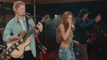 Cómo es la nueva versión de “Hips Don&#8217;t Lie” de Shakira que causa furor en todos lados