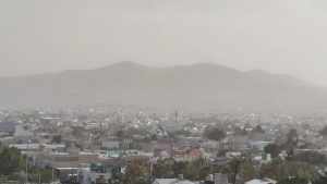 Alerta roja en Comodoro Rivadavia: vientos de 140 km/h paralizan la ciudad y afectan servicios