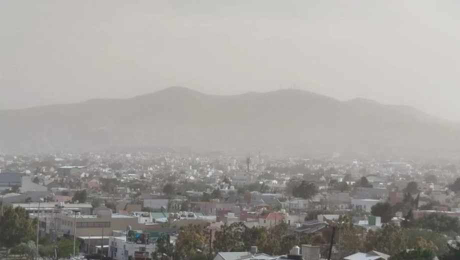 Alerta rojo por vientos en Comodoro Rivadavia. Foto: ADN Sur.-