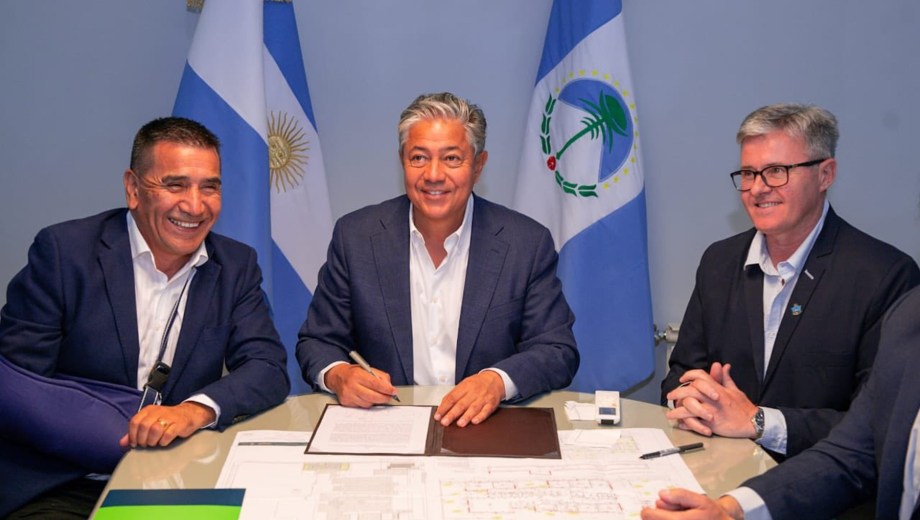 Los convenios se firmaron hoy en Neuquén (Foto: gentileza)