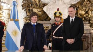 Uno a uno, los cambios en el Gabinete de Javier Milei: el encuentro entre Manuel Adorni y Patricia Bullrich