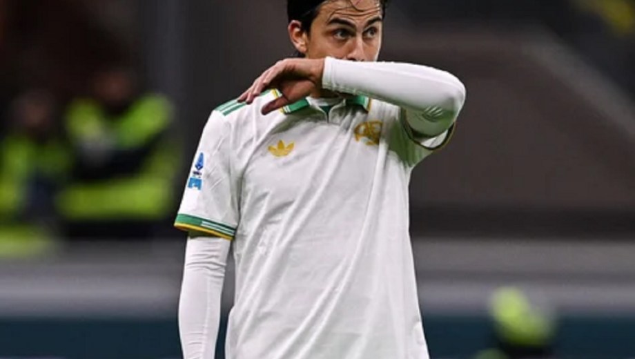 Dybala se desgarró al petar un penal y estará tres semanas sin jugar.