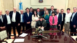 Javier Milei completó la reconfiguración del gabinete para la segunda parte de su mandato 