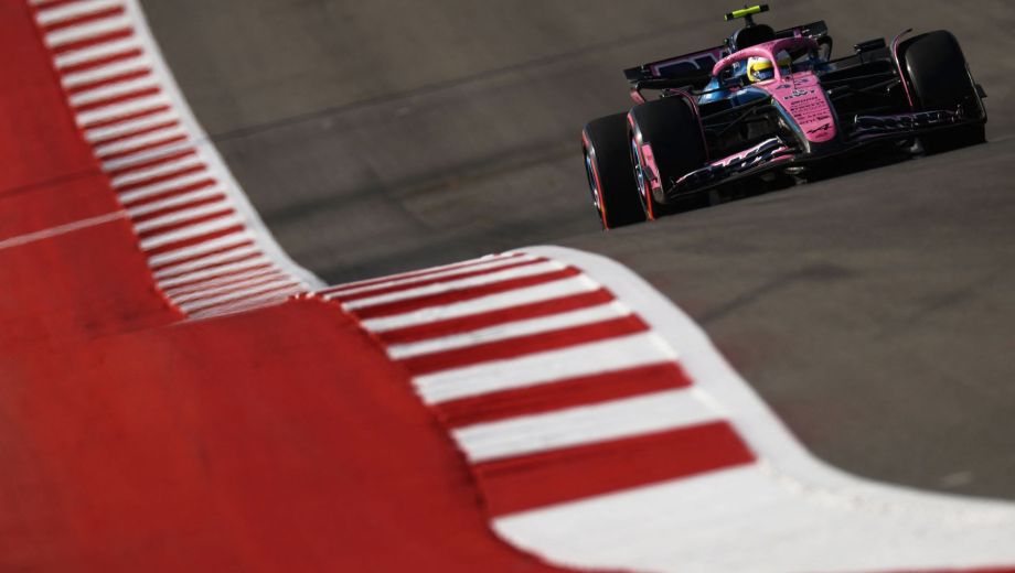 No lo dejen afuera. Se terminó la espera y Franco Colapinto seguirá en la máxima durante el 2026. (AP)