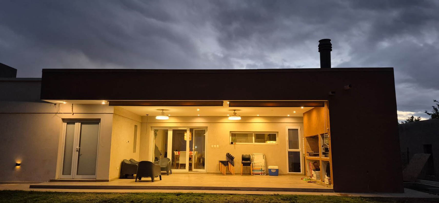 Cómo lograr una galería perfecta para disfrutar en el verano de la Patagonia