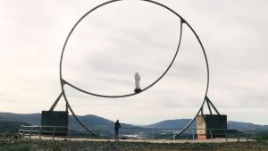 Trekking al Cerro de la Virgen: una pausa en medio de la Fiesta del Chivito