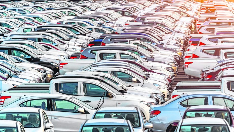 El crecimiento más marcado se observa en provincias del interior como Formosa, Neuquén y Santiago del Estero.
Además, la práctica de entregar un vehículo usado como parte de pago sigue siendo clave para dinamizar las operaciones,