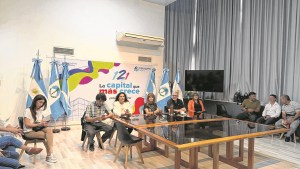 Esto es en off: Las reuniones de gabinete sin el Rayo McQueen