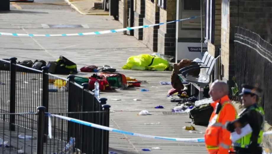La Policía de Transporte británica declaró una "emergencia grave". (Foto: gentileza CNN)